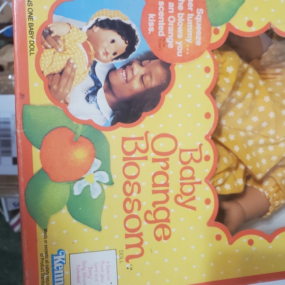 **SOLD *** Vintage strawberry shortcake orange blossom blow kiss doll. - Picture 6 of 16